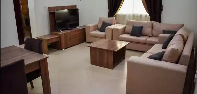 Residential Ready Property 1 Bedroom F/F Apartment  for rent in Doha #7284 - 1  image 